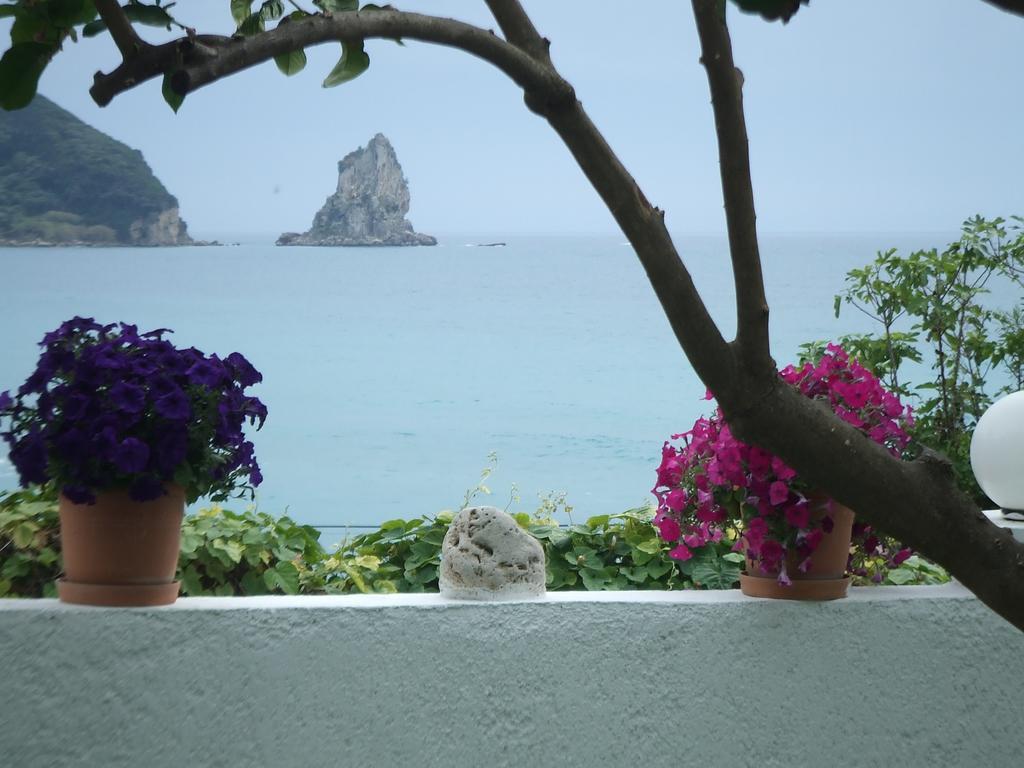 Agathi Beach House Agios Gordios  Esterno foto