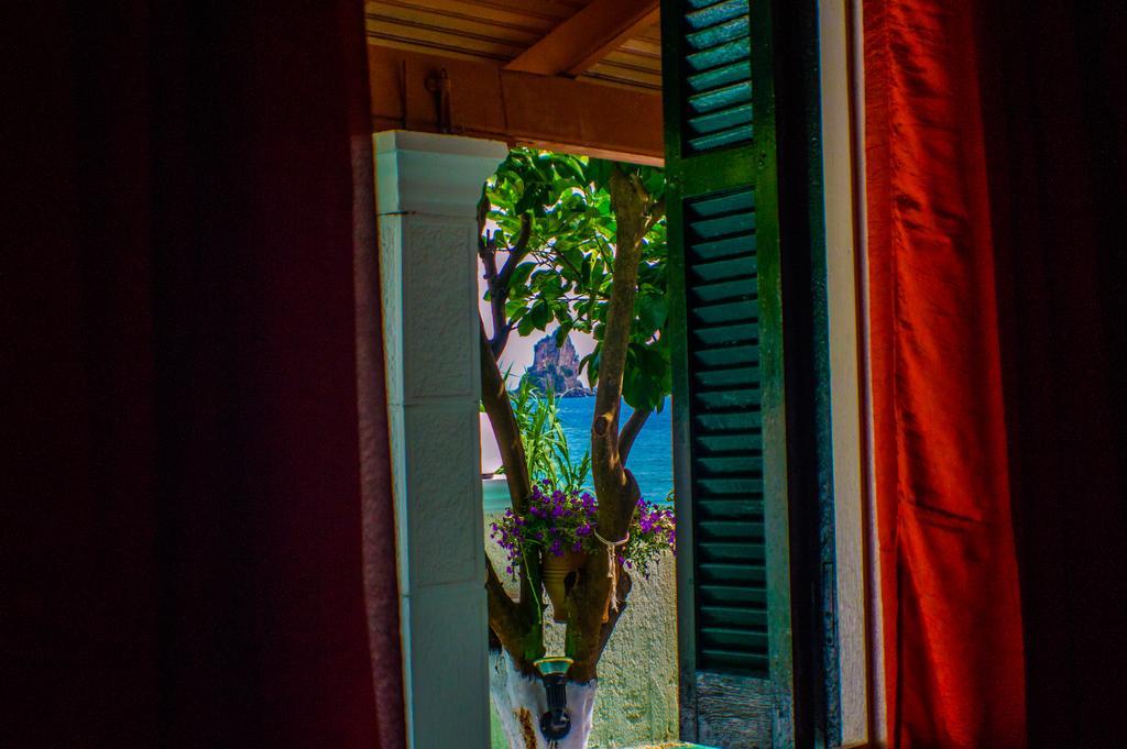Agathi Beach House Agios Gordios  Esterno foto