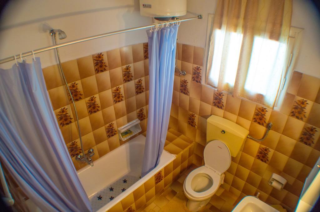 Agathi Beach House Agios Gordios  Esterno foto