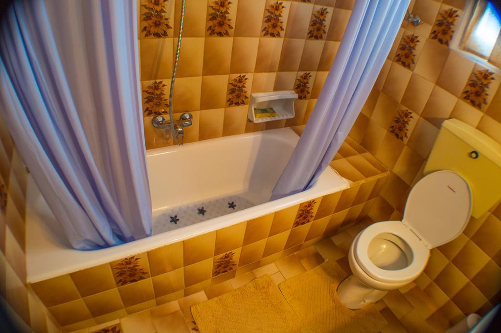 Agathi Beach House Agios Gordios  Esterno foto
